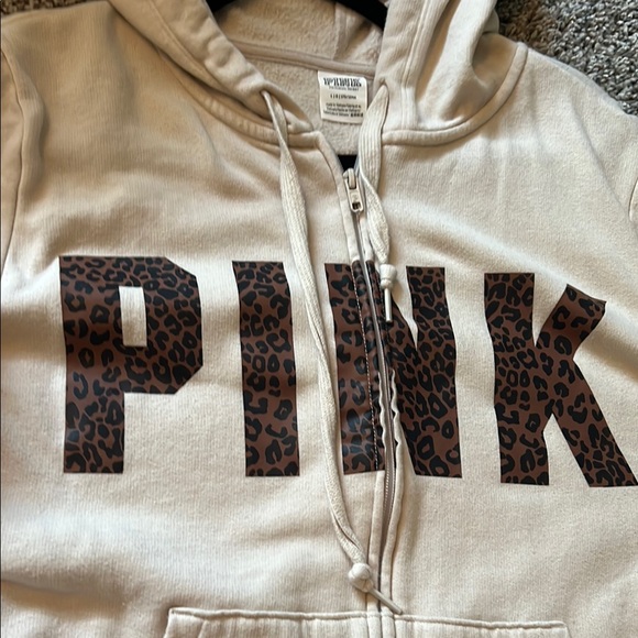 VS Pink Leopard Print Hoodie - Picture 5 of 5